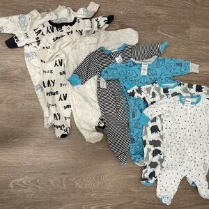 Bundle of 7 newborn onesies gender neutral
